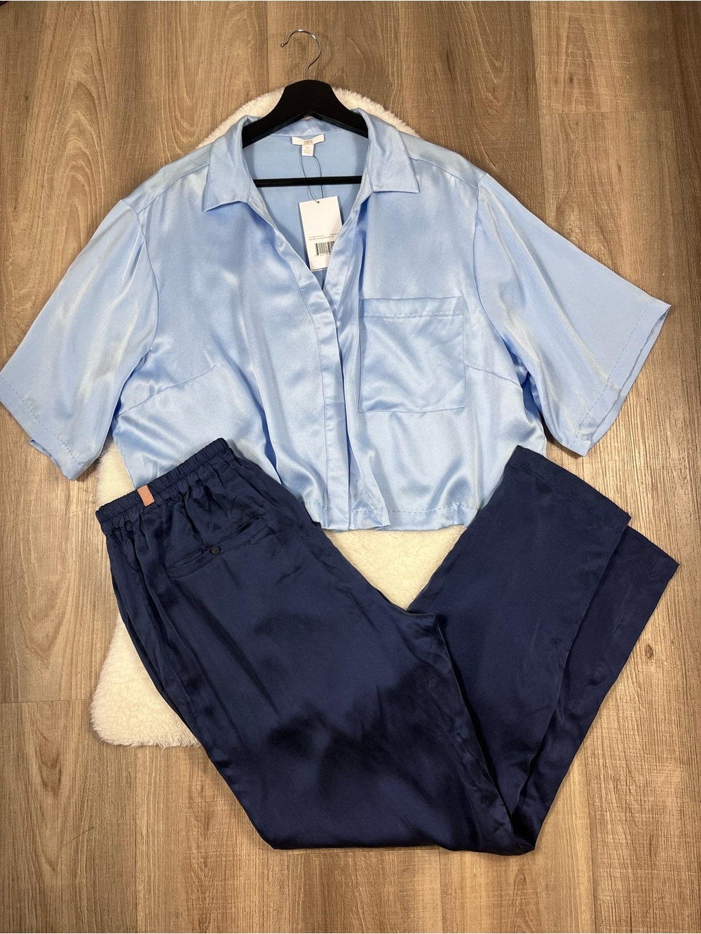 Lunya washable silk high rise pants pajama set